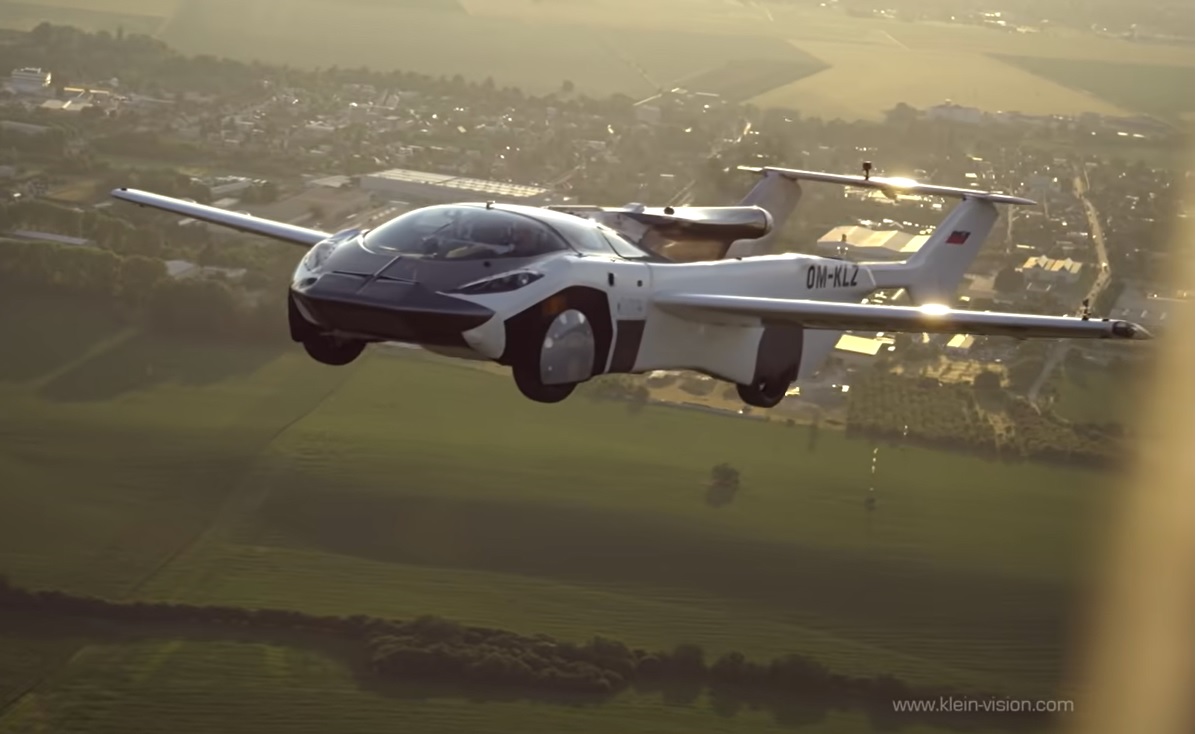 FLYING-CAR-completes-first-inter-city-flightFLYING-CAR-completes-first-inter-city-flight